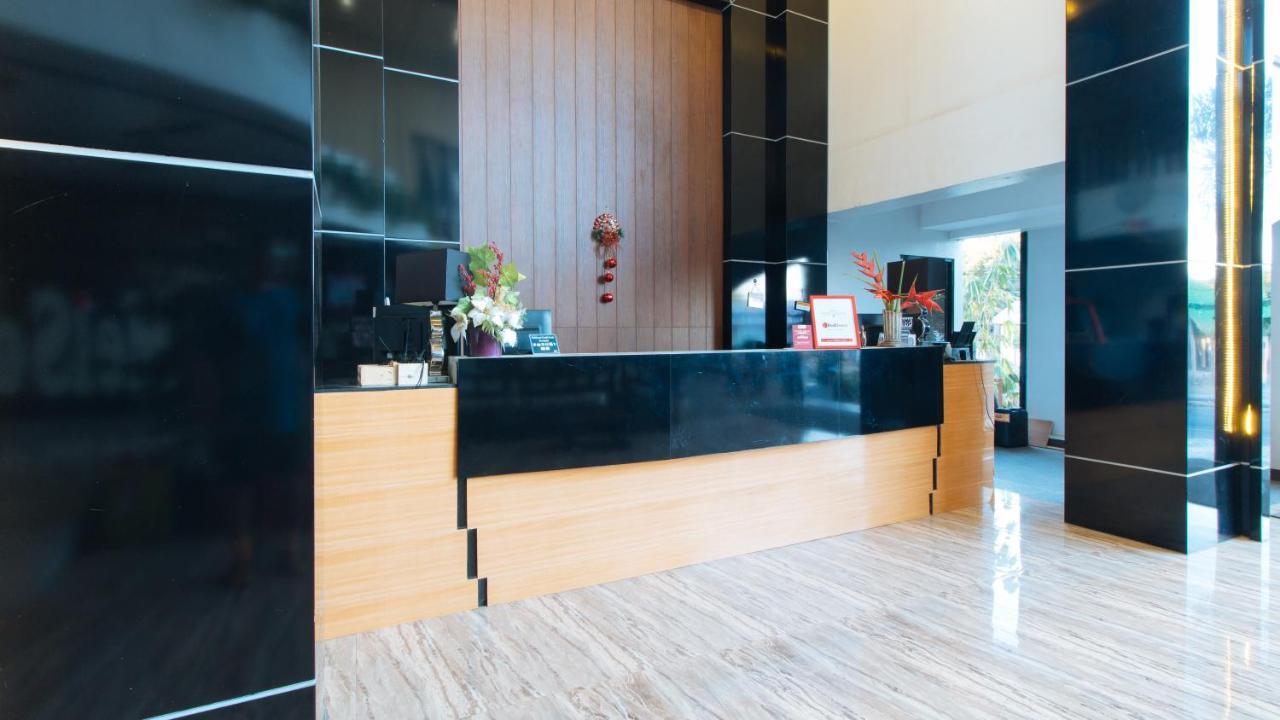 Reddoorz Plus @ Melsol Metro Vigan City Exterior foto