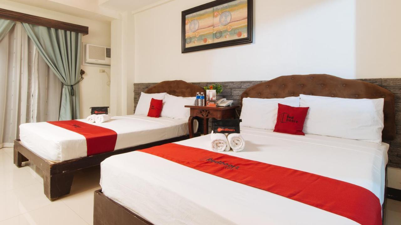 Reddoorz Plus @ Melsol Metro Vigan City Exterior foto