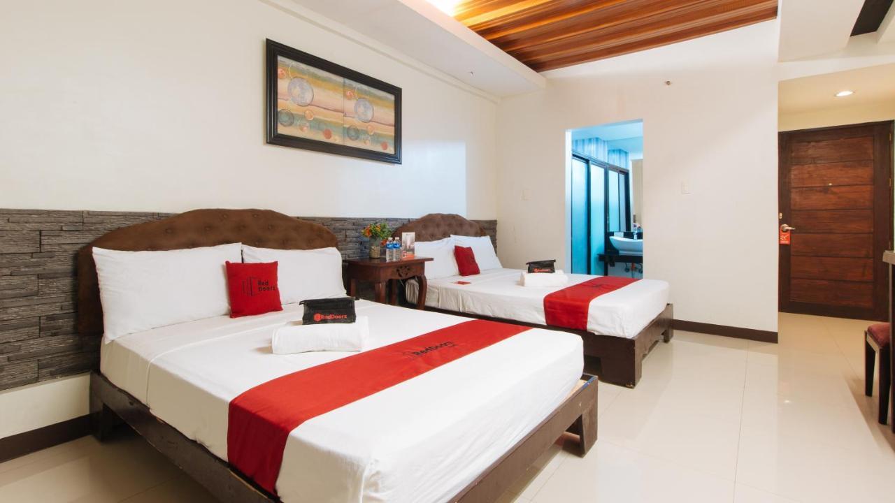Reddoorz Plus @ Melsol Metro Vigan City Exterior foto