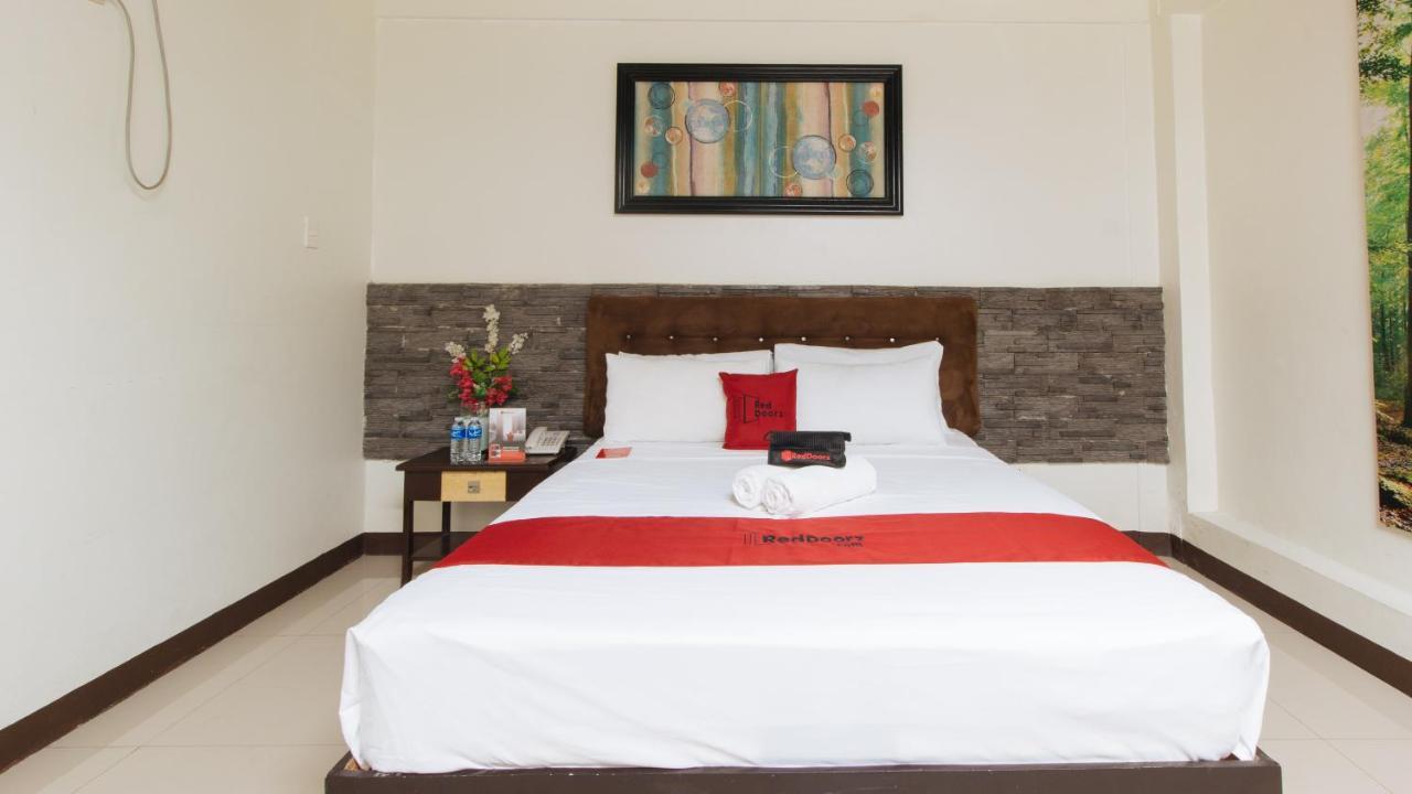 Reddoorz Plus @ Melsol Metro Vigan City Exterior foto
