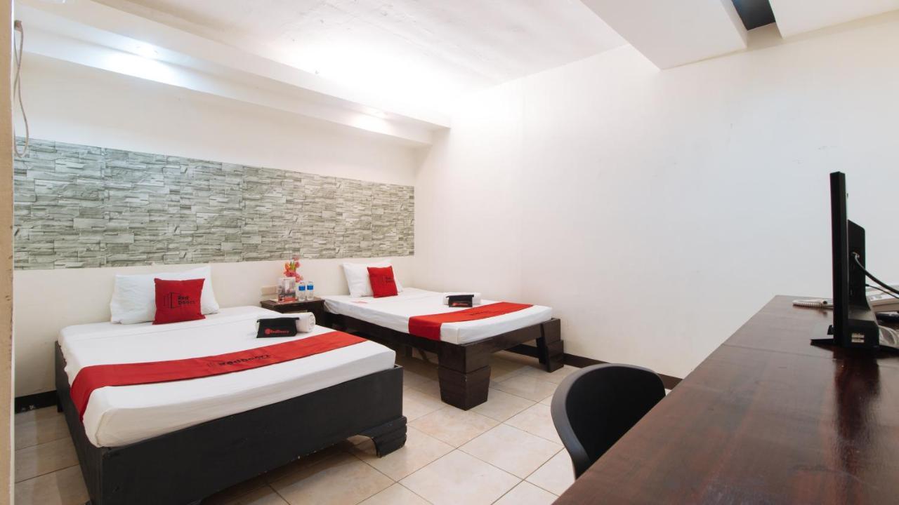 Reddoorz Plus @ Melsol Metro Vigan City Exterior foto